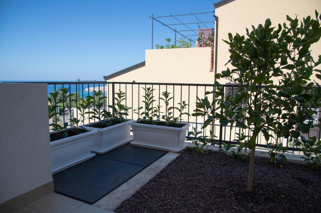 Bianco Di Mare Apartment Cefalu Exterior photo